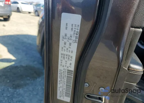 2017 Jeep Compass Latitude z USA, uszkodzony, nr VIN 3C4NJDBB7HT618780